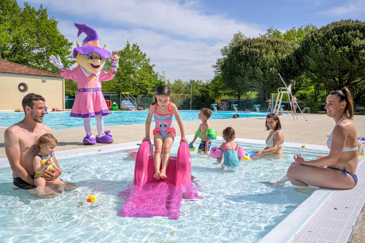 Camping Capfun La Breteche Les Épesses Exterior foto